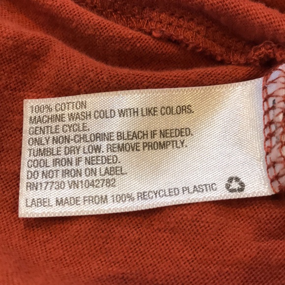 Universal Thread Top - Picture 7 of 9